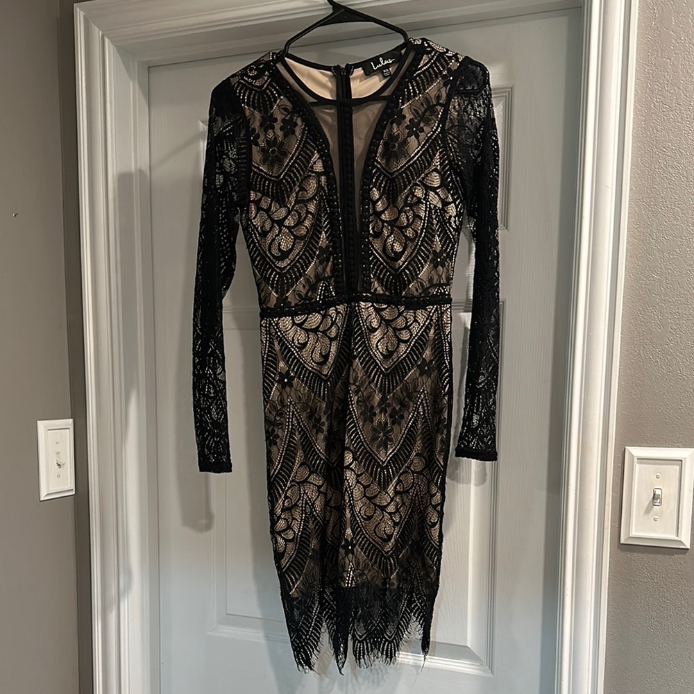 Lulu's Black Lace Dress